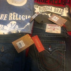 2 jeans and 2 t-shirt  new with tag